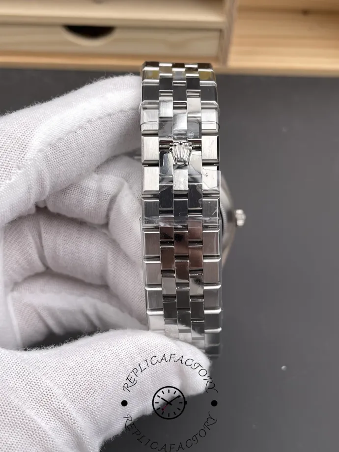 2025 rolex land dweller 40 m127334 0001 replica21 2025 rolex land dweller 40 m127334 0001 replica21