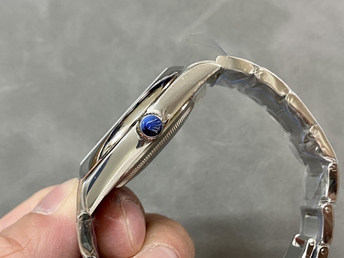 rolex oyster perpetual 41mm blue dial stainless steel m124300 00086 rolex oyster perpetual 41mm blue dial stainless steel m124300 00086