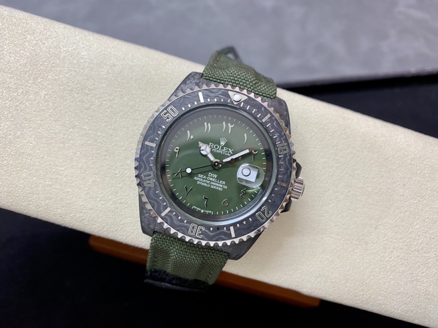rolex sea dweller diw carbon hunter arabic 43mm luxury mens7 rolex sea dweller diw carbon hunter arabic 43mm luxury mens7