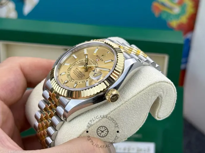 rolex sky dweller 326933 stainless steel yellow gold champagne dial2 rolex sky dweller 326933 stainless steel yellow gold champagne dial2