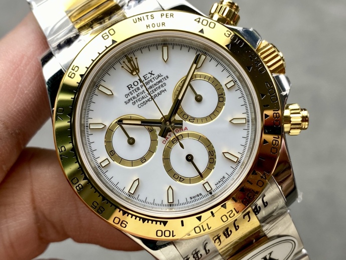 rolex two tone daytona 126503 white dial replica watch3 rolex two tone daytona 126503 white dial replica watch3