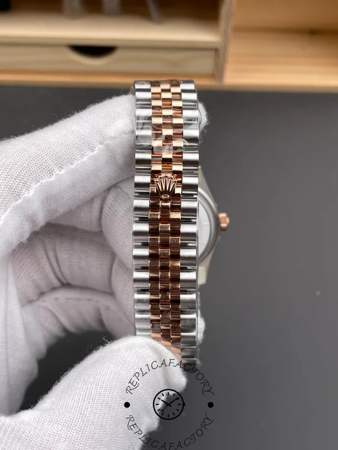 rolex datejust 31mm 278271 0028 two tone jubilee bracelet fluted bezel8 rolex datejust 31mm 278271 0028 two tone jubilee bracelet fluted bezel8