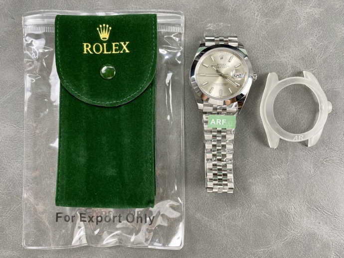 rolex datejust 41mm m126300 0004 silver stick dial oystersteel case domed bezel10 rolex datejust 41mm m126300 0004 silver stick dial oystersteel case domed bezel10
