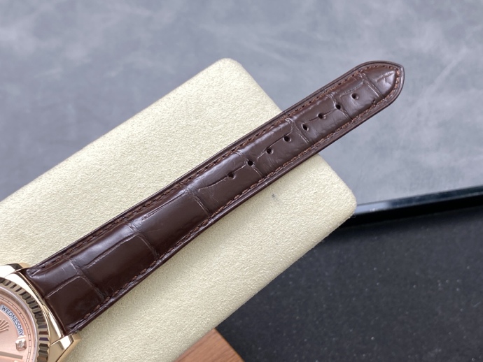 rolex day date 36 yellow gold case 118135 0101 brown leather watch9 rolex day date 36 yellow gold case 118135 0101 brown leather watch9