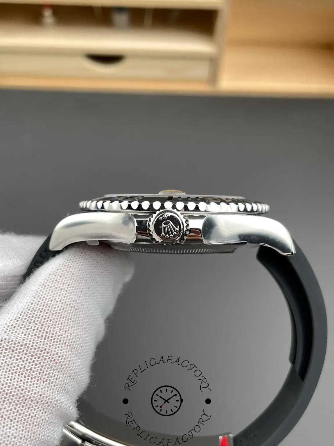 rolex yacht master 226659 white gold black dial 42mm mens replica5 rolex yacht master 226659 white gold black dial 42mm mens replica5