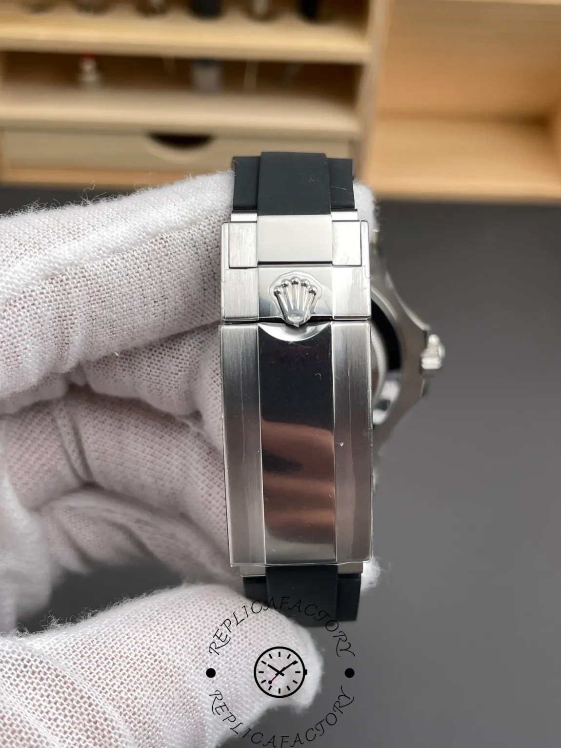 rolex yacht master 226659 white gold black dial 42mm mens replica8 rolex yacht master 226659 white gold black dial 42mm mens replica8