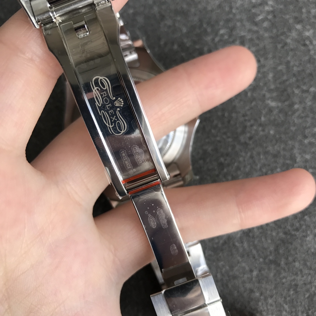 rolex yachtmaster 168622 platinum stainless steel silver dial 35mm7 rolex yachtmaster 168622 platinum stainless steel silver dial 35mm7